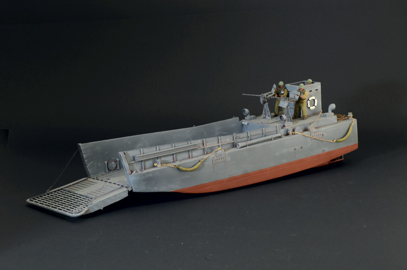 [ ITA-6755S ] Italeri LCM3 Landing Craft Mechanized