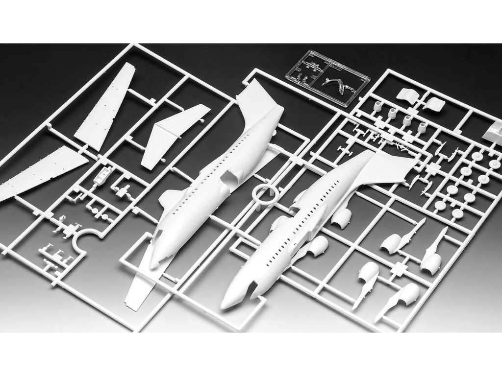 [ RE03791 ] Revell BAe 146-200 AirUK 1/144