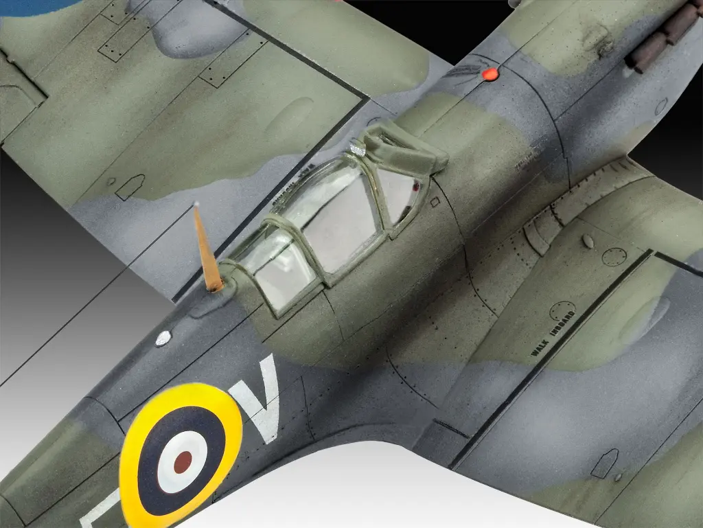 [ RE03953 ] Revell SPITFIRE Mk.I  1/72