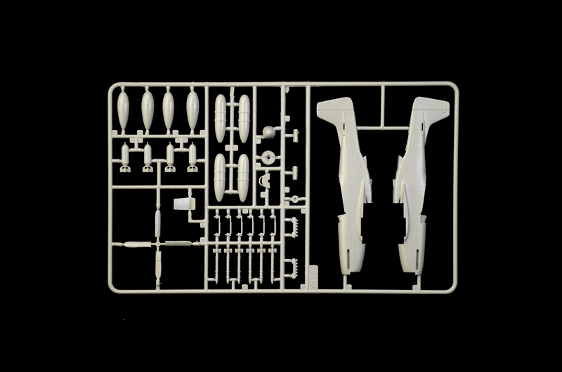[ ITA-1484 ] Italeri P-51D Mustang Aces 1/72