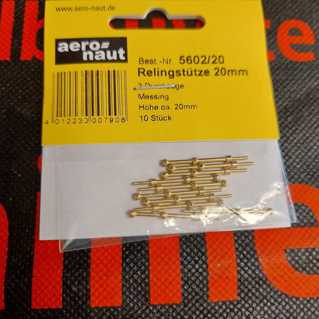 [ AE5602-20 ] Aeronaut relingsteuntjes 20mm 2 gaatjes 10st