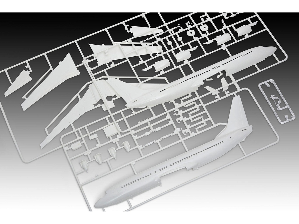 [ RE03772 ] Revell Boeing 737-800 1/144