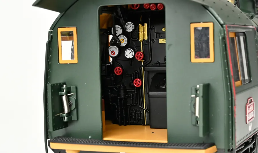 [ IXO-023 ] IXO collections Locomotive 141-R 1/32 - Pre-order