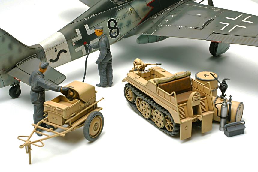 [ T32533 ] Tamiya 1/48 APS Unit&amp;Kettenkraftrad