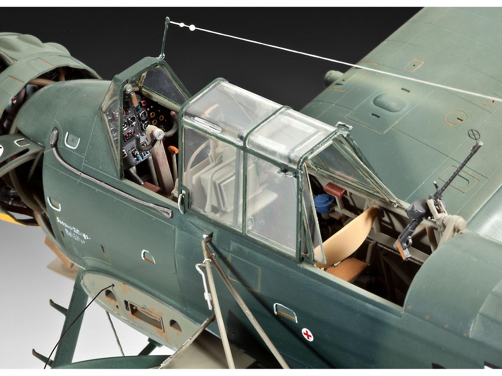 [ RE03787 ] Revell Arado Ar 196A-3 1/32