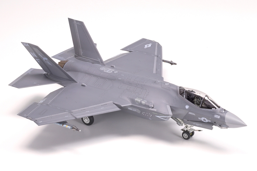[ T60794 ] Tamiya F-35C Lightning II Lockheed Martin 1/72