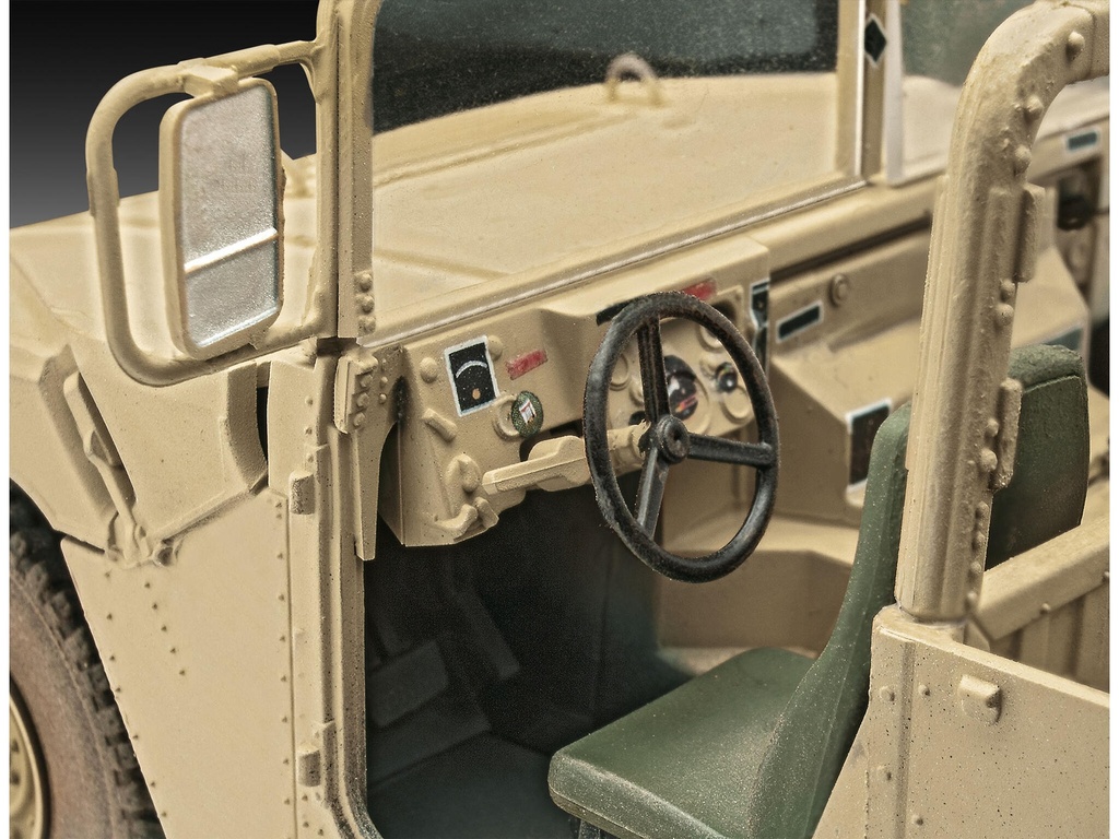 [ RE03366 ] Revell HMMWV M109 7A2 1/35