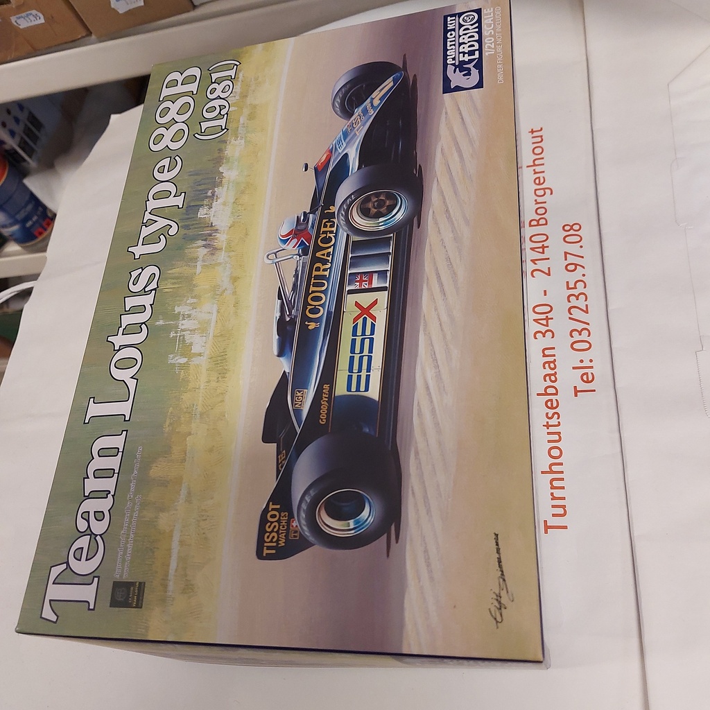 [ EBBRO010 ] EBBRO Team Lotus type 88B (1981) 1/20