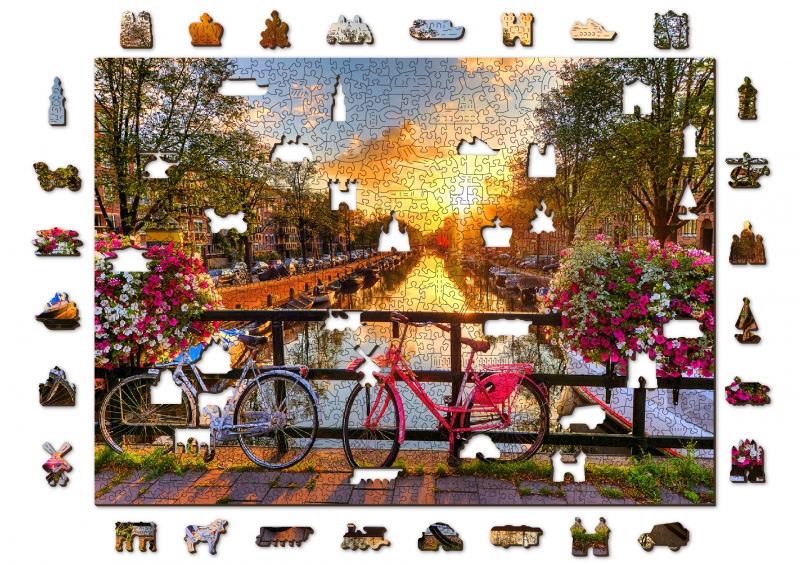 [ WC1010-0003-XL ] Wooden city bicycles in Amsterdam 1010 stukjes (houten legpuzzel)