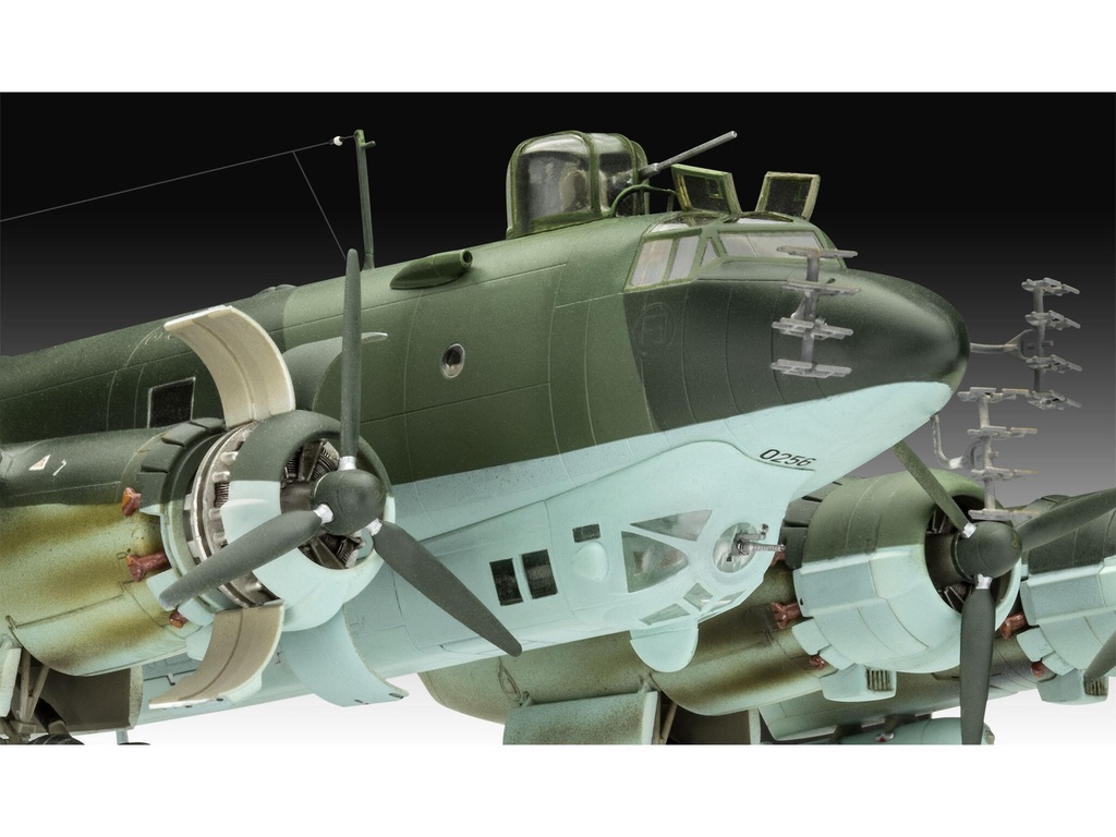 [ RE03777 ] Revell Focke-Wulf Fw 200 C-5/C-8 Condor 1/72