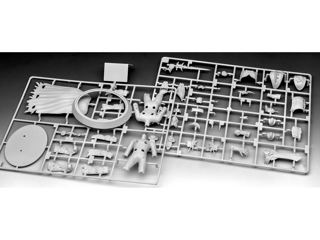 [ RE03515 ] Revell The Lich King World of Warcraft 1/16