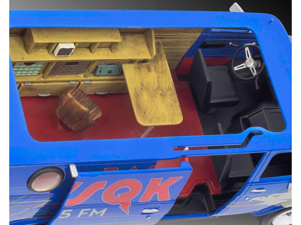 [ RE07732 ] Revell Stranger Things GMC WSQK SQUAWK VAN 1/25