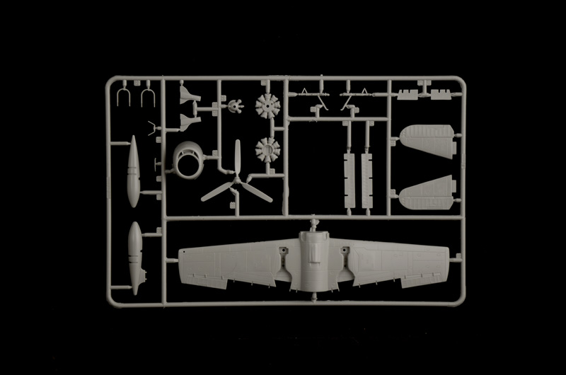 [ ITA-91213 ] Italeri F6F-3/5 Hellcat 1/72