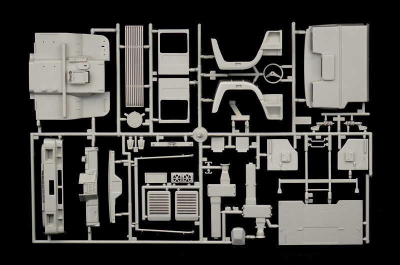 [ ITA-3964 ] Italeri Iveco Turbostar 198.48 1/24
