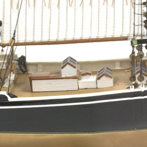 [ BB600 ] Billing Boats BLUENOSE II