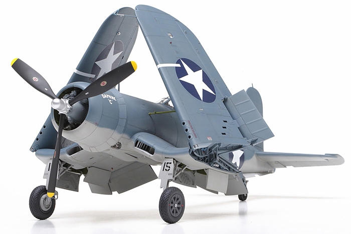 [ T60324 ] Tamiya 1/32 F4U-1 Corsair &quot;Birdcage&quot; 1/32