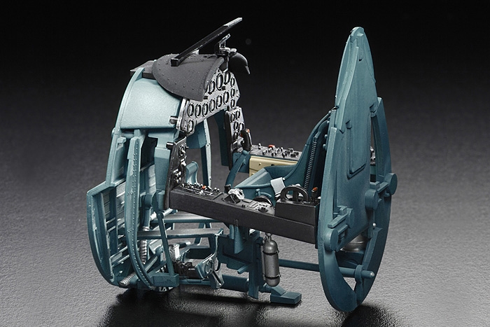 [ T60324 ] Tamiya 1/32 F4U-1 Corsair "Birdcage" 1/32