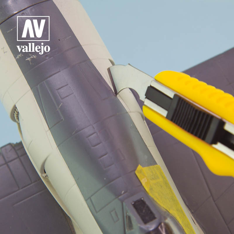 [ VALT06012 ] Vallejo Plastic Cutter Scriber Tool & 5 Spare Blades