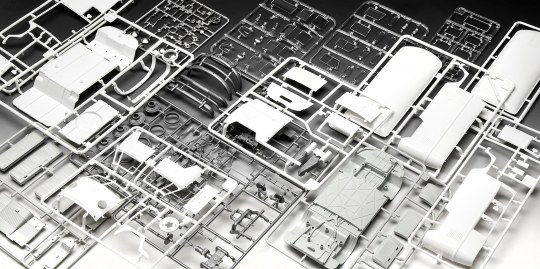 [ RE56048 ] Revell "150 years of Vaillant"  1/24