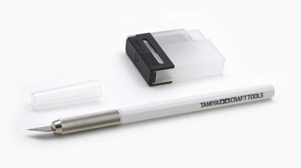 [ T69930 ] Tamiya modeler's knife white 