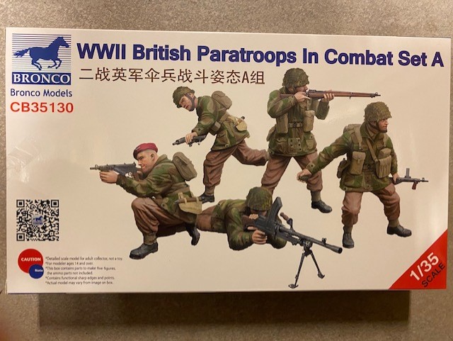 [ BR35130 ] Bronco WWII British Paratroops In Combat Set A 1/35