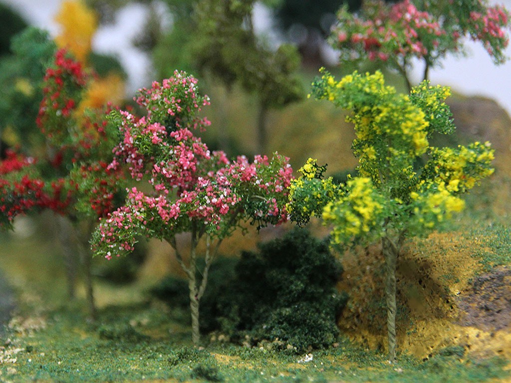 [ JTT95631 ] JTT Flower trees / bomen in bloei HO scale  30pcs