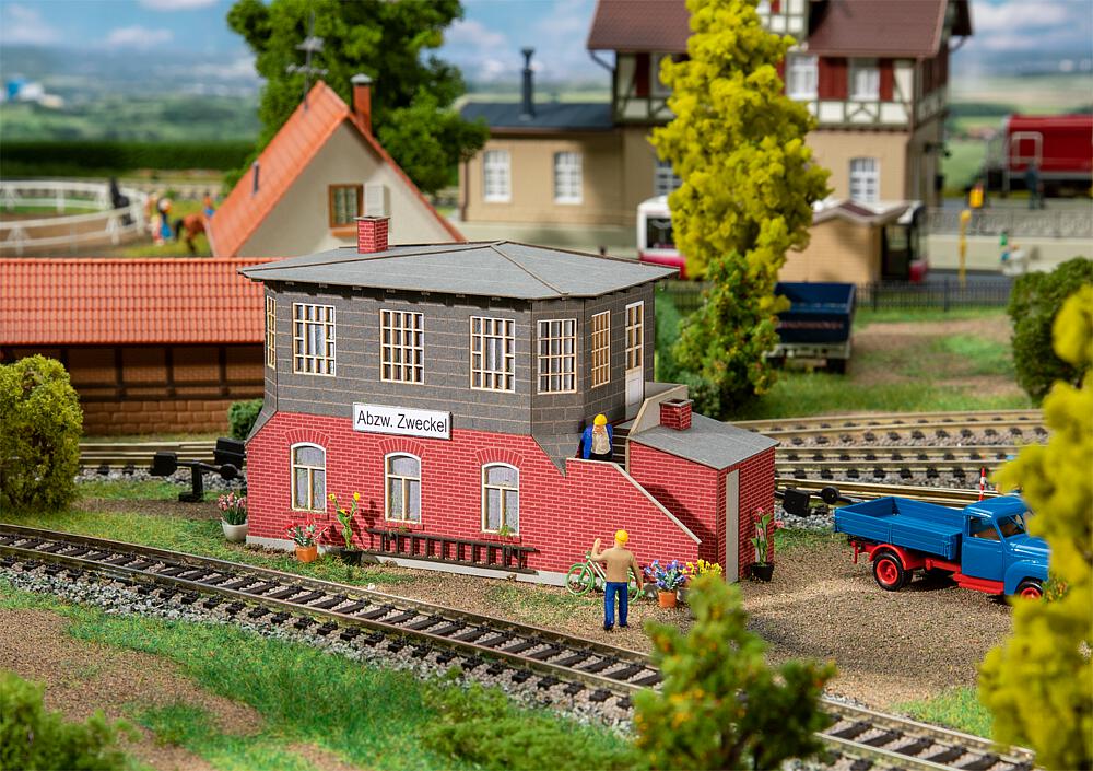 [ FAL120091 ] Faller Seinhuis "Zweckel" 1/87