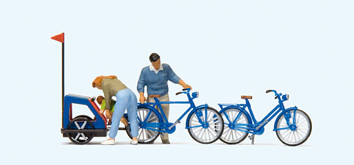 [ PRE10635 ] Preiser Familie maakt zich klaar om te fietsen 1/87