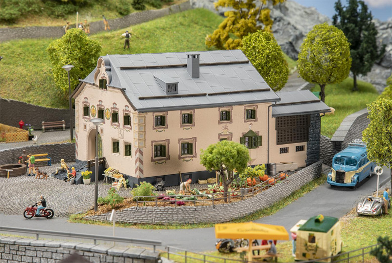 [ FAL130631 ] Faller Engadiner boerenhuis "Sent" 1/87