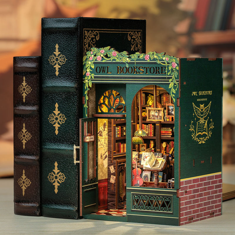 [ CBSD02 ] Cutebee DIY Book Nook Kit Owl Bookstore 