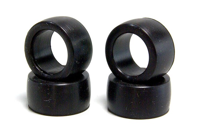 [ KMZT-302-20 ] Kyosho LM Wide High Grip Tire 20" (4st.) 1/24