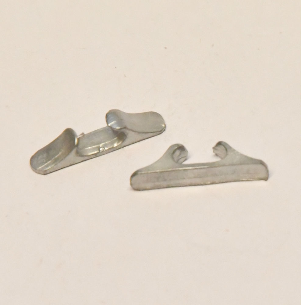 [ M40099 ] mantua klamp 12mm 2pcs
