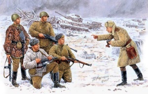 [ MB3529 ] MB Soviet Inf. Photo '44       1/35