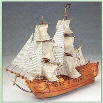 [ M768 ] Mantua Black Falcon 1/100