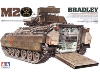 [ T35132 ] Tamiya U.S. M2 Bradley IFV  1/35