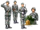 [ TRU00431 ] PLA Tank Crew                  1/35