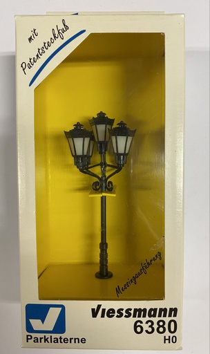 [ VIE-06380 ] Viessmann 5 lampige straatlantaarn HO Led Witwarm, 75mm