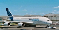 [ RE04218 ] Revell Airbus A380 "New Livery"
