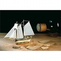 [ AMA1355 ] Amati hannah bouwdoos boot in fles 1/300