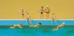 [ PRE10307 ] Preiser children at thepool HO 1/87
