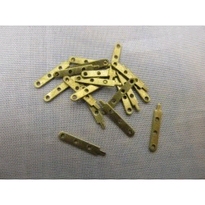[ BBF145 ] Billingboats BBF145 relingpaaltjes/ rail stanchion 14 mm  3 gaatjes 20st
