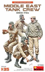 [ MINIART37061 ] Middle east tank crew 1960 -70's  1/35