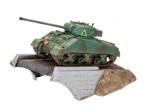 [ RE03299 ] Revell First Diorama Set Sherman Firefly 1/76