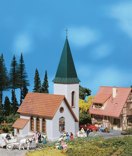 [ FAL130240 ] Faller dorpskerk  1/87  HO
