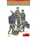 [ MINIART35256 ] Miniart German Soldiers With Fuel Drums 1/35