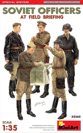 [ MINIART35365 ] Miniart Soviet Officers at Field Briefing 1/35