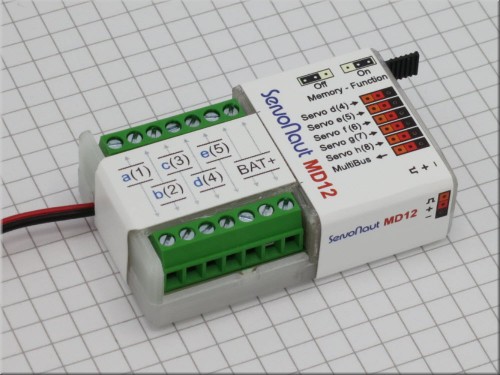 [ SERVONAUT-MD12 ] MD12 Universele Multi-Decoder met Schakel- en Servouitgangen