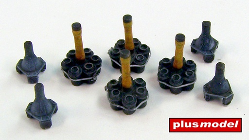 [ PLUSMODEL057 ] Antitank granades 1/35 (6798057)