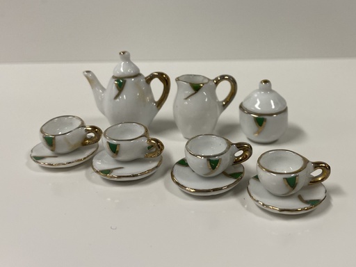 [ SAD4840 ] Street Ahead Dollshouse Thee Set 13 stuks