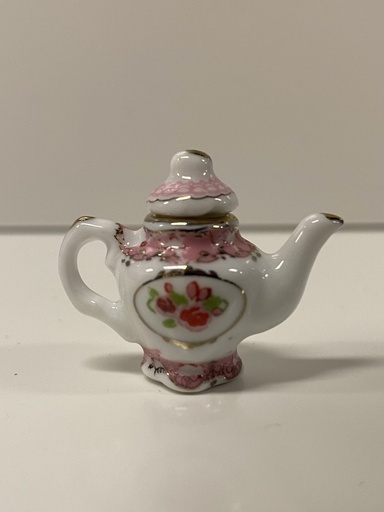 [ SAD1062 ] Streets Ahead Dollshouse Theepot